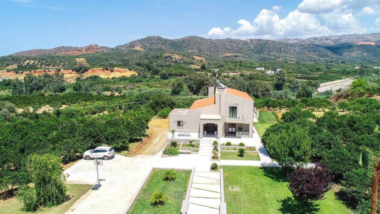 Villa Florentina ✩ Private Pool ✩ Bbq ✩ 7 Guests